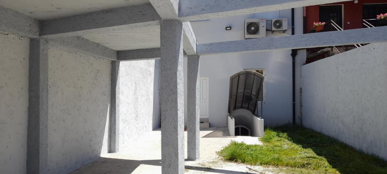 Downtown Apartment Cetinje Exteriér fotografie